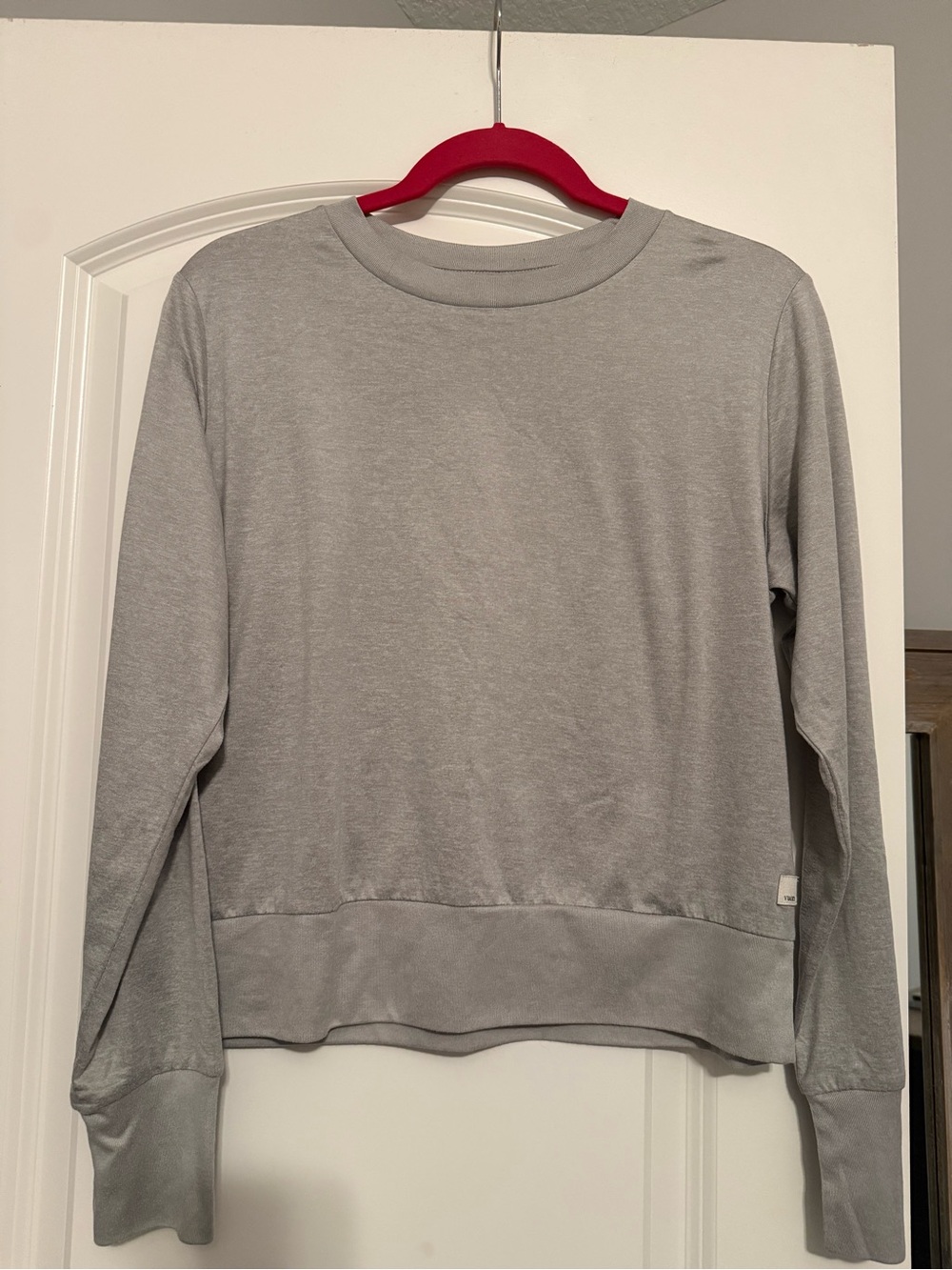 Vuori Heather Gray Crewneck Sweatshirt